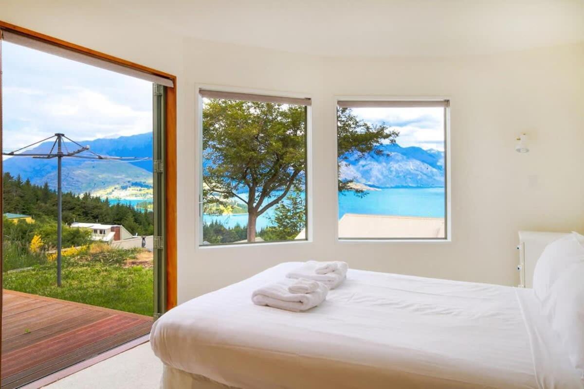 Ruby'S Fernhill Vista Villa Куийнстаун Екстериор снимка